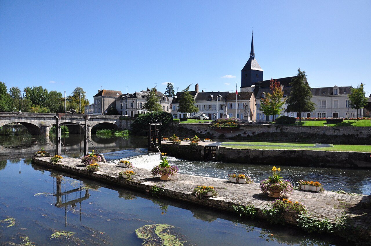 Romorantin-Lanthenay (41200), Loir-et-Cher, la boucherie Le Bœuf Tricolore de Romorantin-Lanthenay